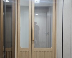 비대칭 양개도어